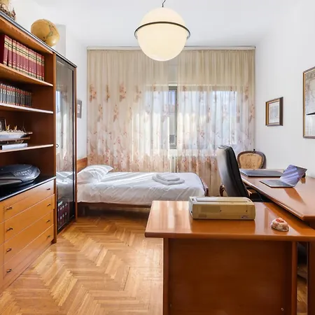 Dimora Manzoni - Per 5 Pp Parcheggio E Ascensore Daire Gorizia