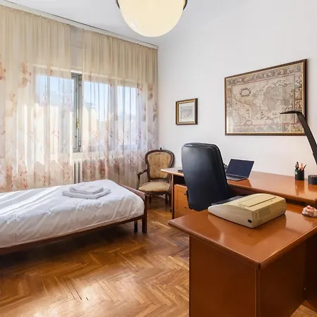 Dimora Manzoni - Per 5 Pp Parcheggio E Ascensore