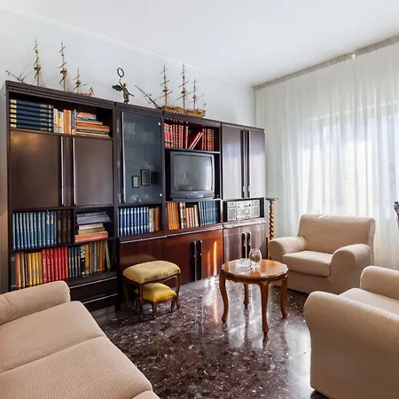 Dimora Manzoni - Per 5 Pp Parcheggio E Ascensore Daire