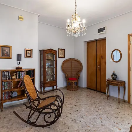 Daire Dimora Manzoni - Per 5 Pp Parcheggio E Ascensore Gorizia